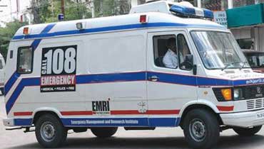 Emergency  Road  Ambulance Services in Delhi